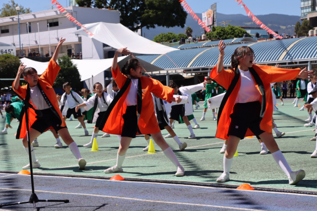 日本文化発表　リセオソーラン　
