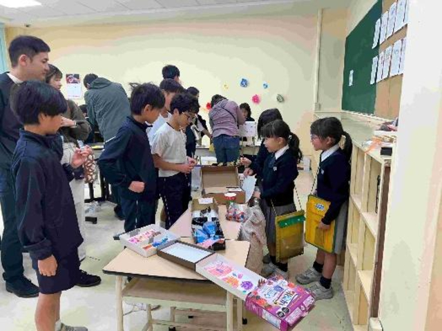 小学部２年生　手作りおもちゃを楽しもう！